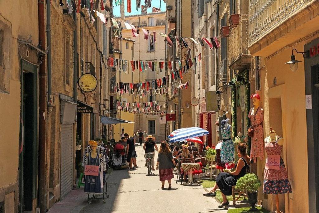 Studio Au Coeur Historique De Montpellier, 2 Personnes Et Wifi Luaran gambar
